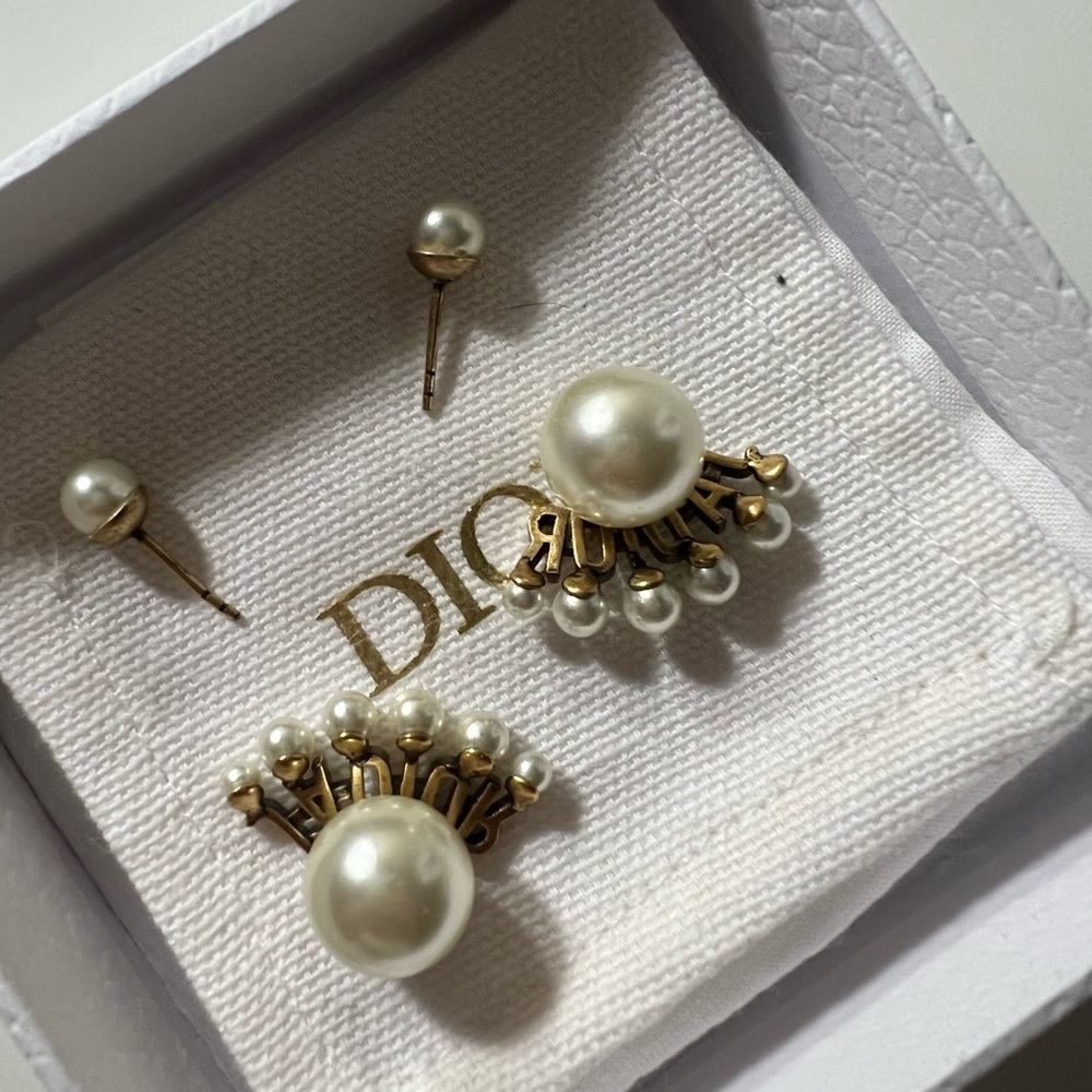 dior earring，like new